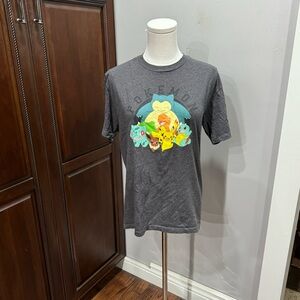 Pokeman Characters T- Shirt Size large Pikachu, Charmander, Squirtle‎